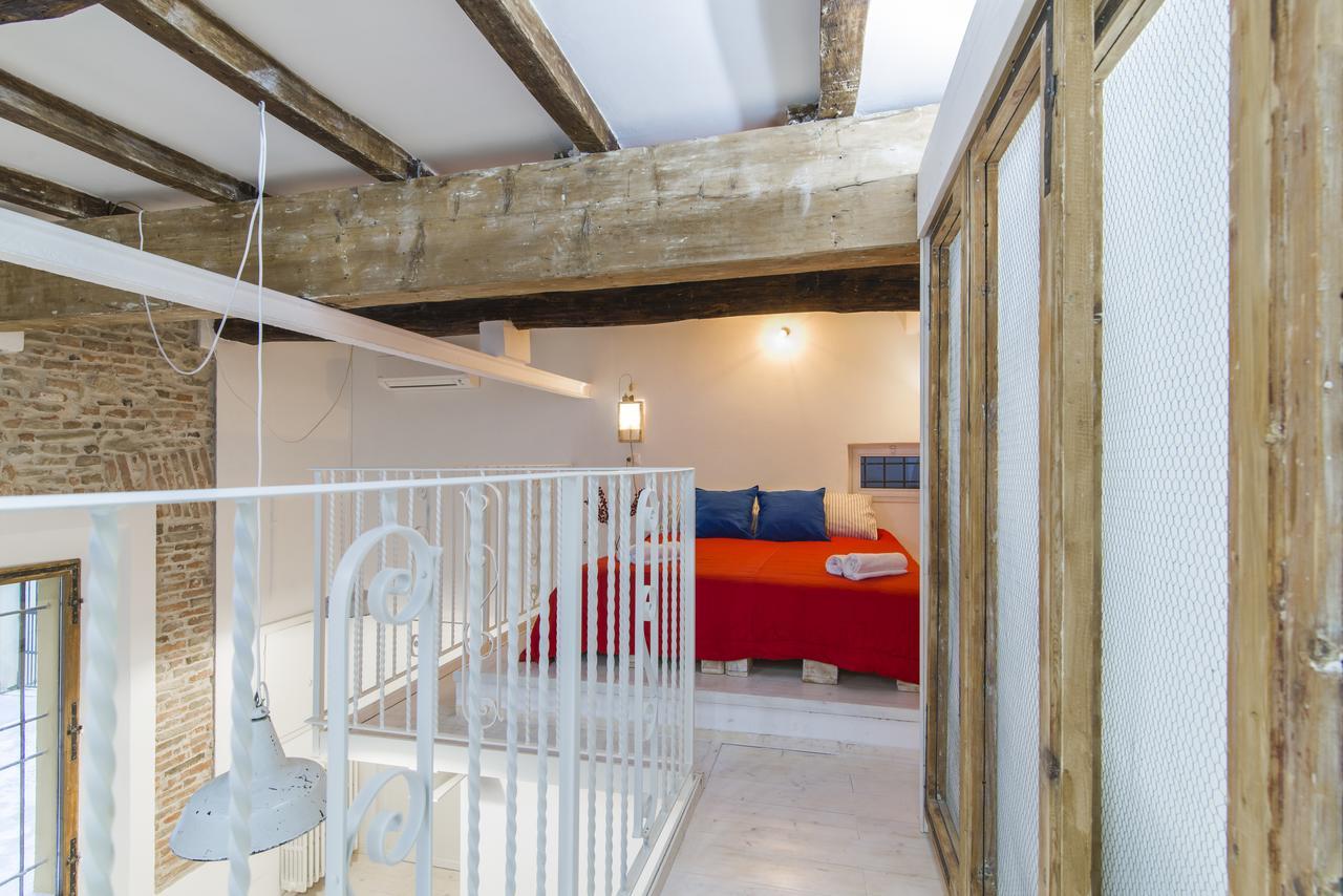 University Loft Apartment 博洛尼亚 外观 照片