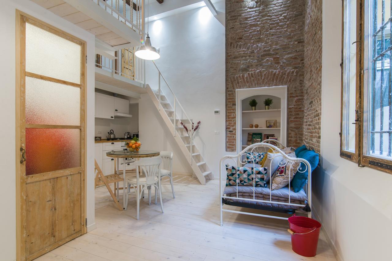 University Loft Apartment 博洛尼亚 外观 照片